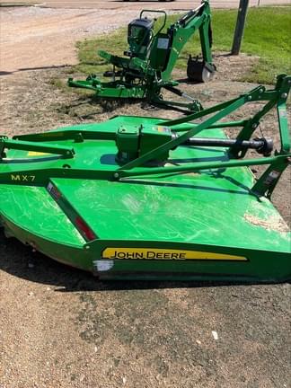Image of John Deere MX7 equipment image 2