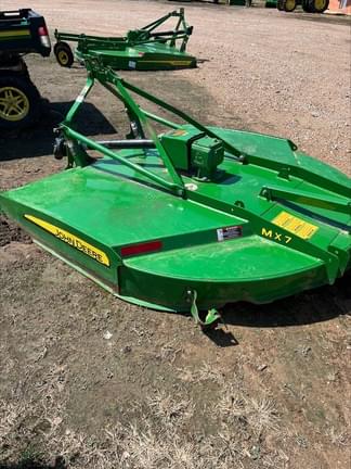 Image of John Deere MX7 equipment image 3