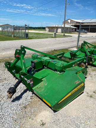 2022 John Deere MX8 Equipment Image0