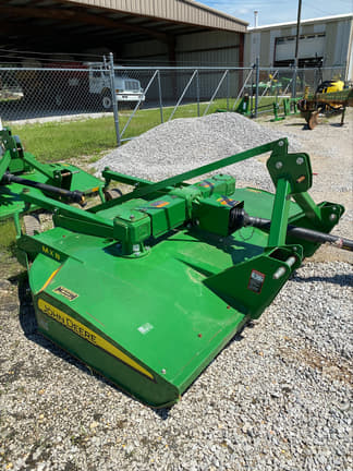 Image of John Deere MX8 equipment image 1