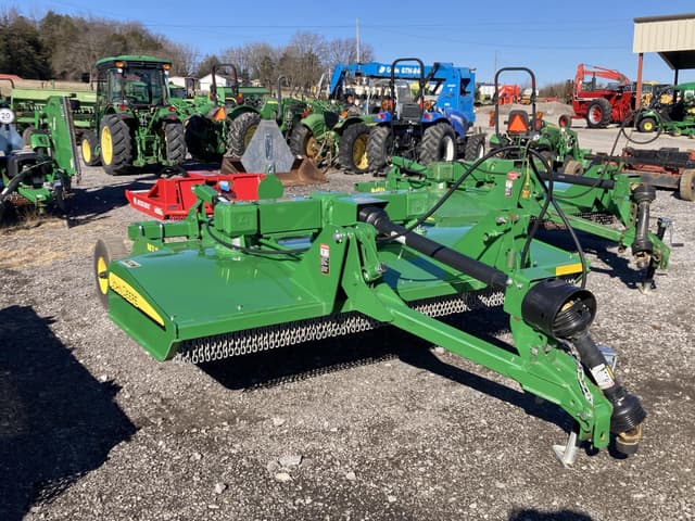 Image of John Deere MX8 equipment image 4