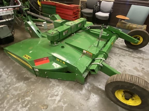 Image of John Deere MX8 Primary image