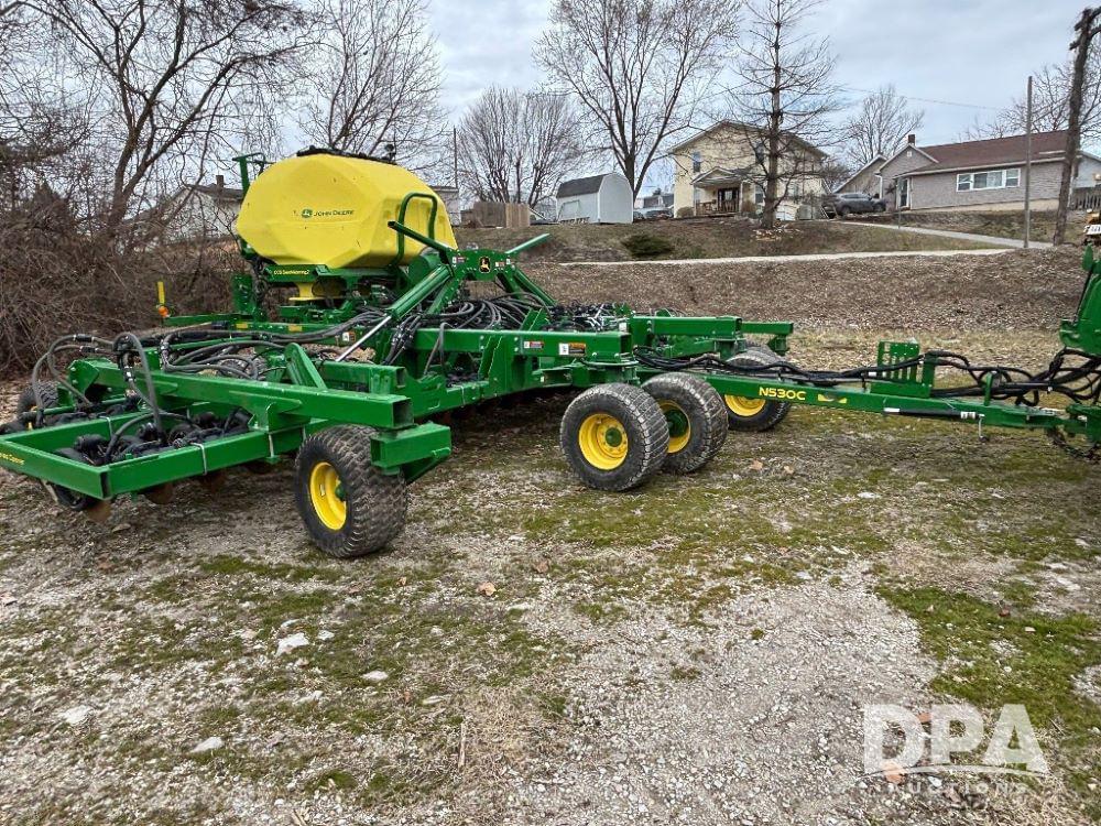 Image of John Deere N530C Primary image