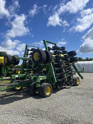 Image of John Deere N530C Primary image