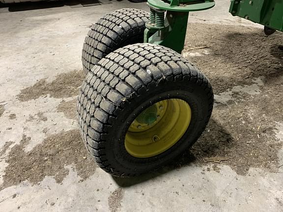 Image of John Deere N530C equipment image 1