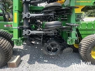 Main image John Deere N530C 6