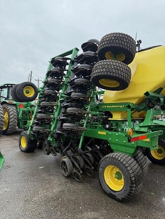 Image of John Deere N530C equipment image 2