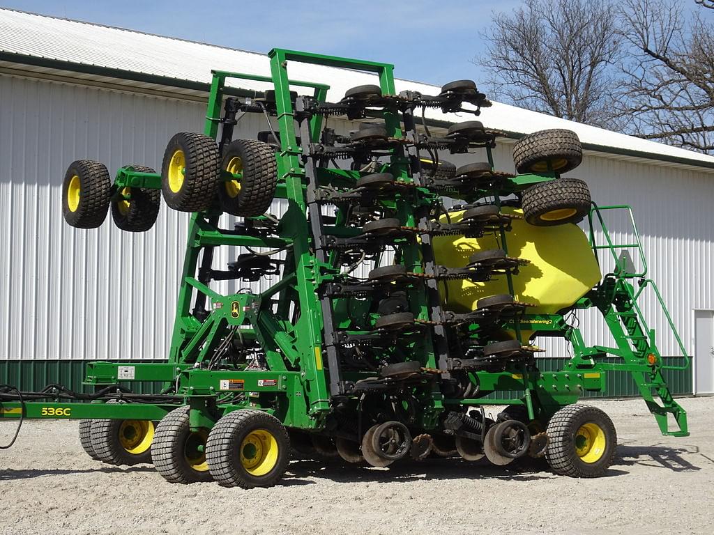 Image of John Deere N536C Primary image