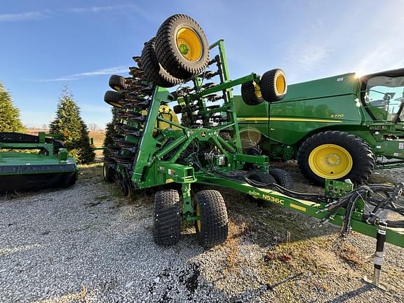 Image of John Deere N536C equipment image 2