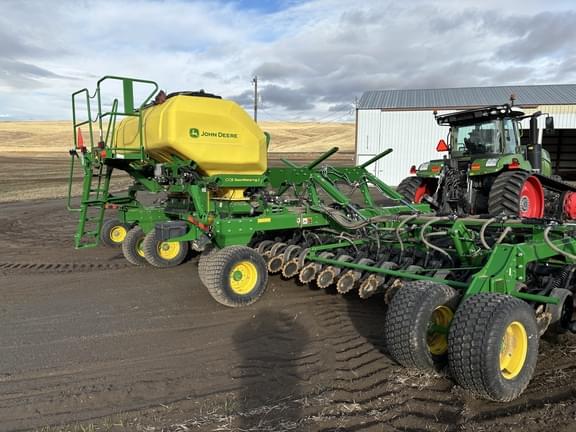 Image of John Deere N540C equipment image 4