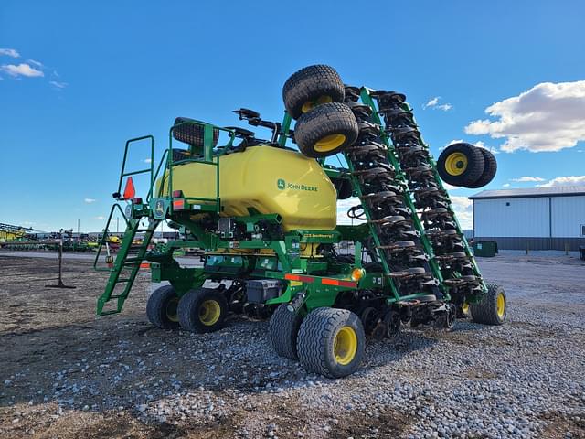 Image of John Deere N540C equipment image 3