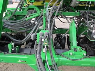 Main image John Deere N540C 16