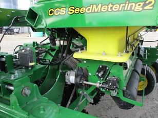 Main image John Deere N540C 76