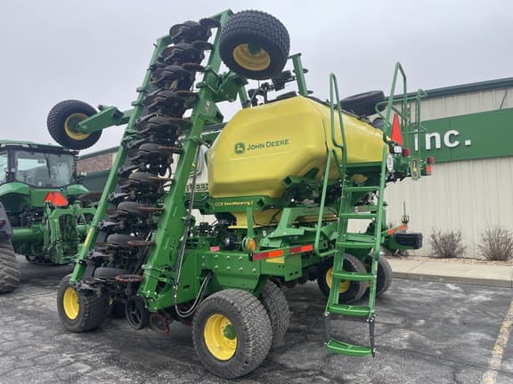 Image of John Deere N540C equipment image 3