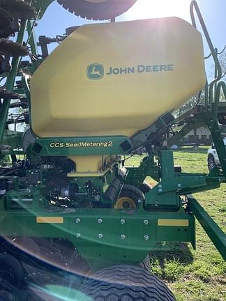 Image of John Deere N540C equipment image 4