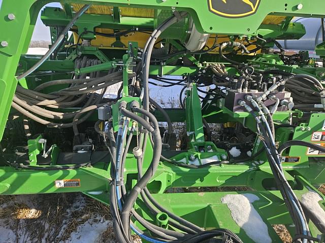 Image of John Deere N542C equipment image 4