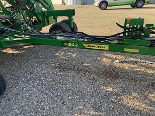 Main image John Deere N542 8