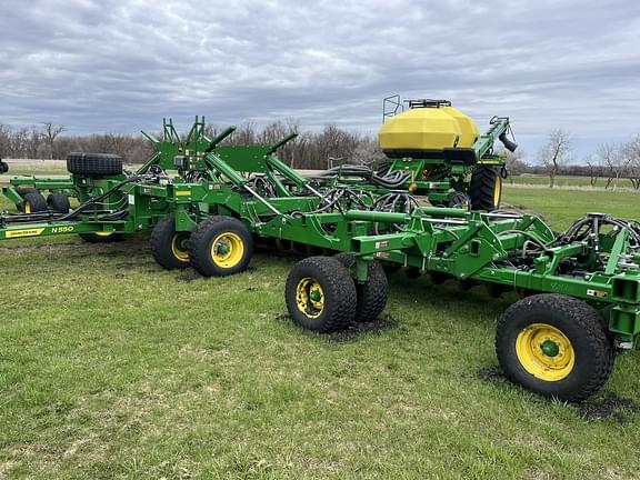 Image of John Deere N550 equipment image 1