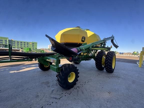 Image of John Deere N550 equipment image 1