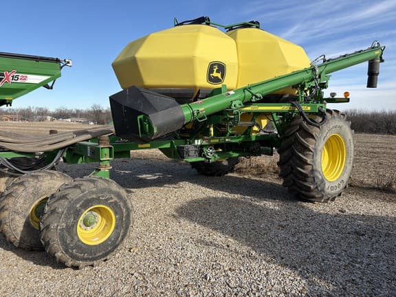 Image of John Deere N550 equipment image 3