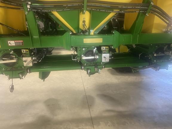 Image of John Deere N560 equipment image 4