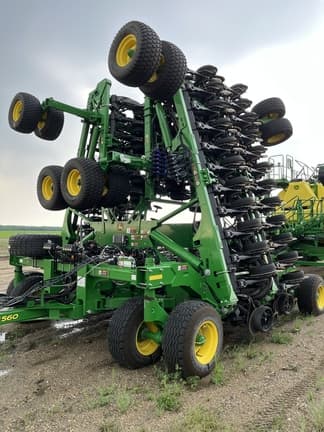 Image of John Deere N560 equipment image 4