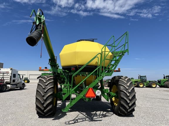 Image of John Deere N560 equipment image 4