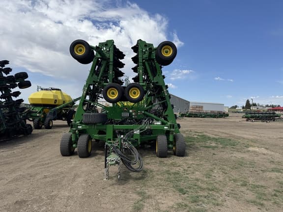 Image of John Deere N560 equipment image 1