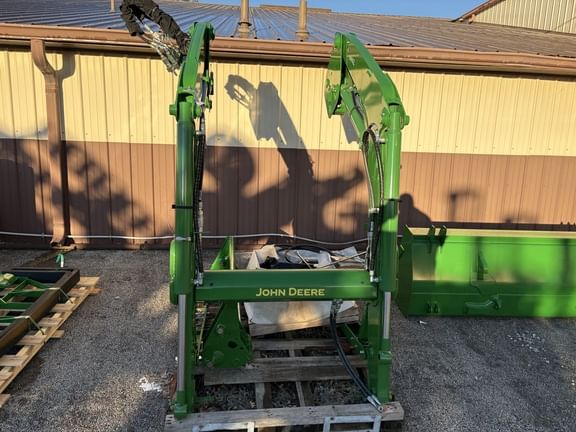 2022 John Deere 540R Equipment Image0