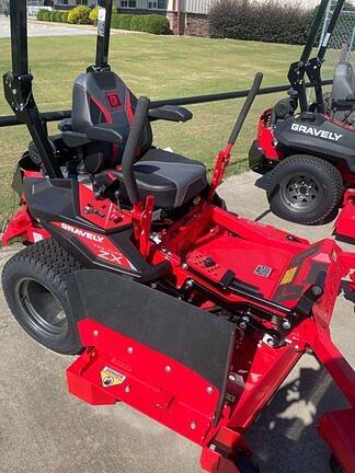 Image of Gravely Pro-Turn ZX 60 equipment image 1