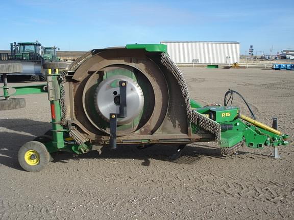 Image of John Deere R15 equipment image 4