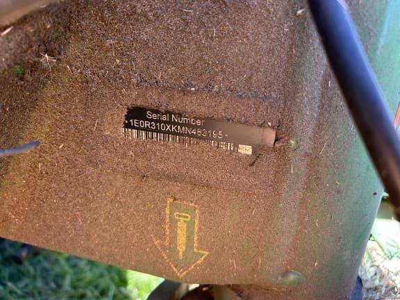 Image of John Deere R310 equipment image 3