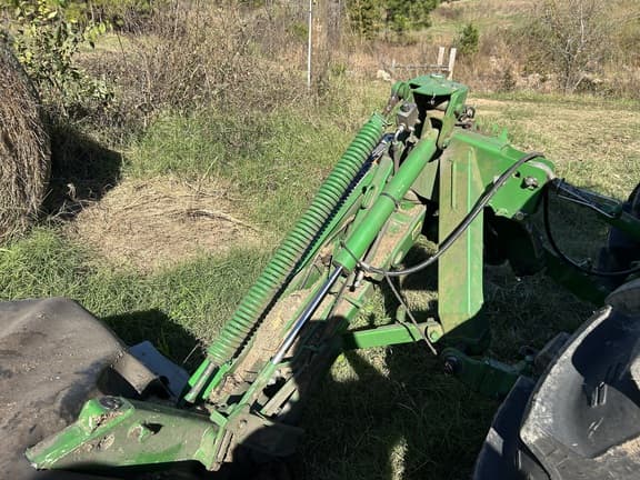 Image of John Deere R310 equipment image 4