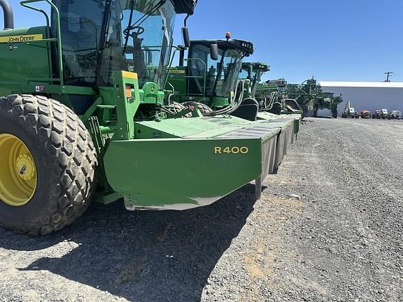 Image of John Deere R400 equipment image 2