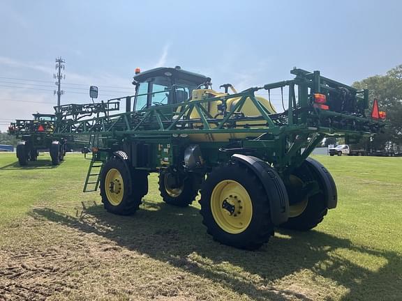 Image of John Deere R4023 equipment image 4