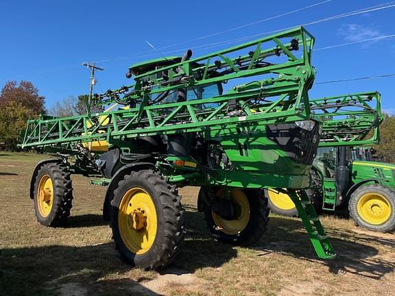 Image of John Deere R4023 equipment image 1