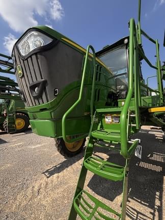 Image of John Deere R4023 equipment image 4