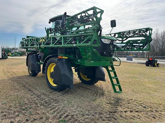 Image of John Deere R4023 equipment image 2