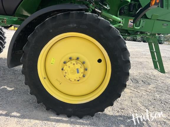 Image of John Deere R4023 equipment image 1