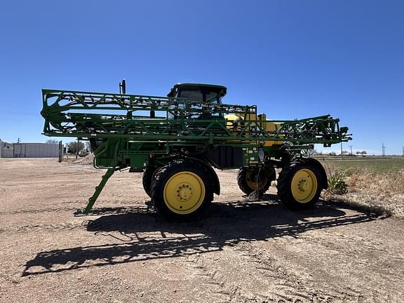 Image of John Deere R4023 equipment image 3