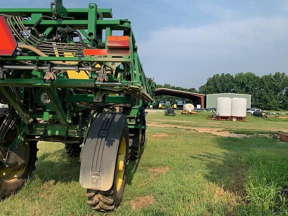 Image of John Deere R4023 equipment image 3