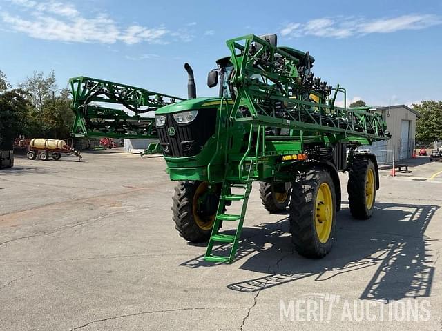 Image of John Deere R4023 equipment image 1