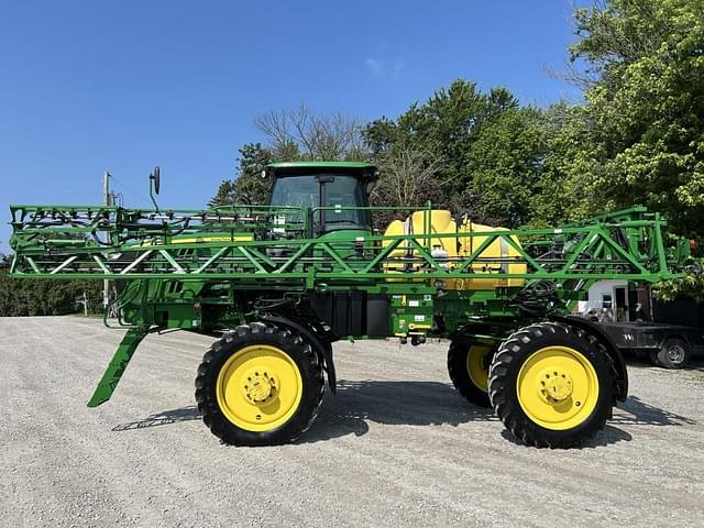 Image of John Deere R4023 equipment image 2