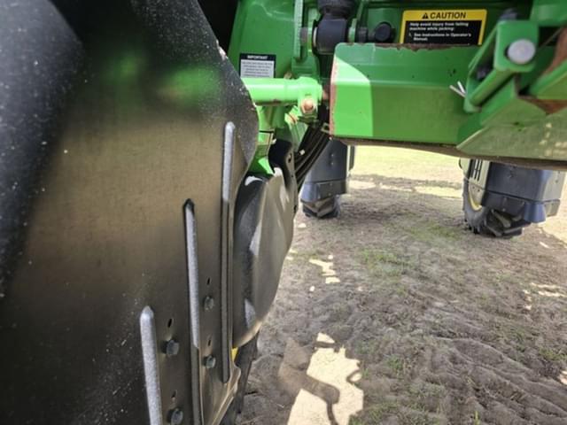 Image of John Deere R4023 equipment image 4