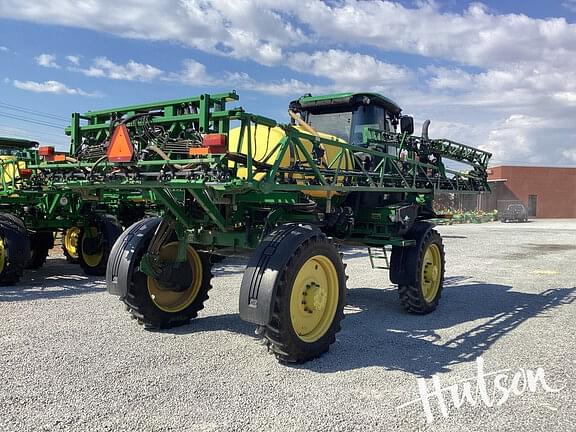 Image of John Deere R4023 equipment image 3