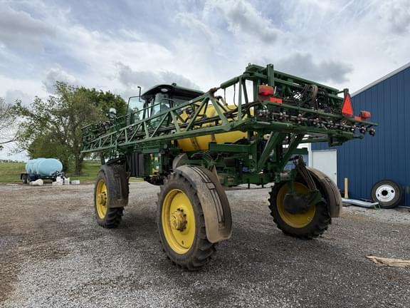 Image of John Deere R4023 equipment image 3