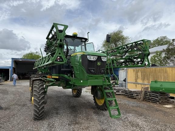 Image of John Deere R4023 equipment image 2