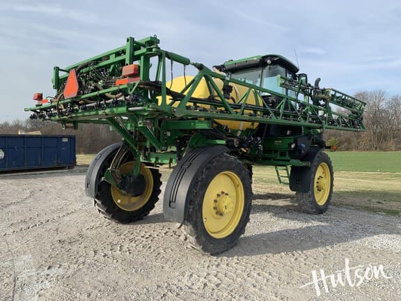 Image of John Deere R4023 equipment image 3