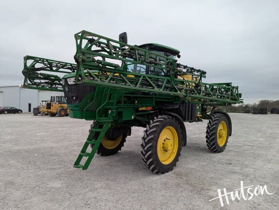 Image of John Deere R4023 equipment image 1