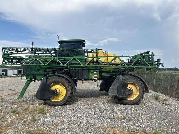 Image of John Deere R4023 equipment image 3